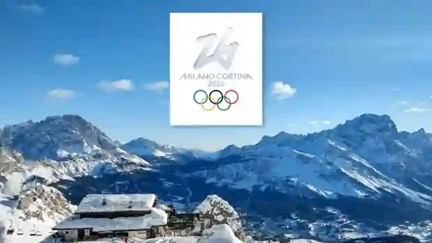 Ilia Malinin melakukan selebrasi di atas es setelah meraih emas di Olimpiade Milano Cortina 2026.